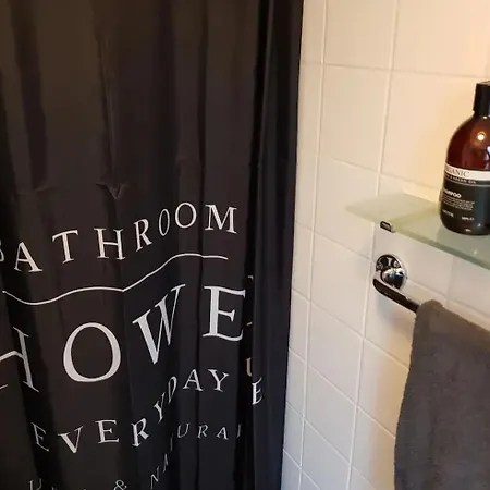 Studio'S In The Center Of Amsterdam! בית הארחה 3*