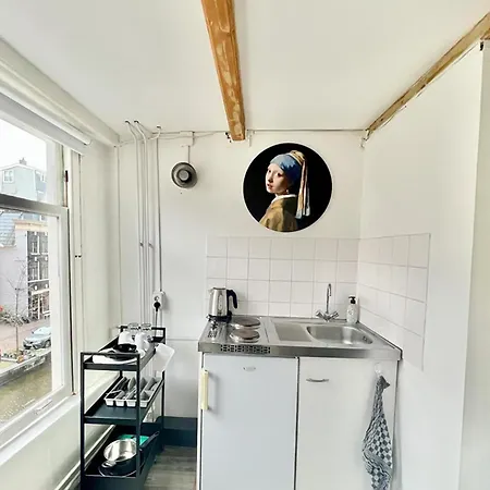 Studio'S In The Center Of Amsterdam With Canal View!