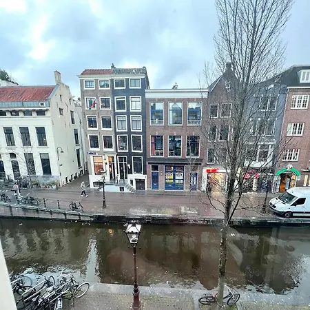 게스트하우스 Studio'S In The Center Of Amsterdam! 3*